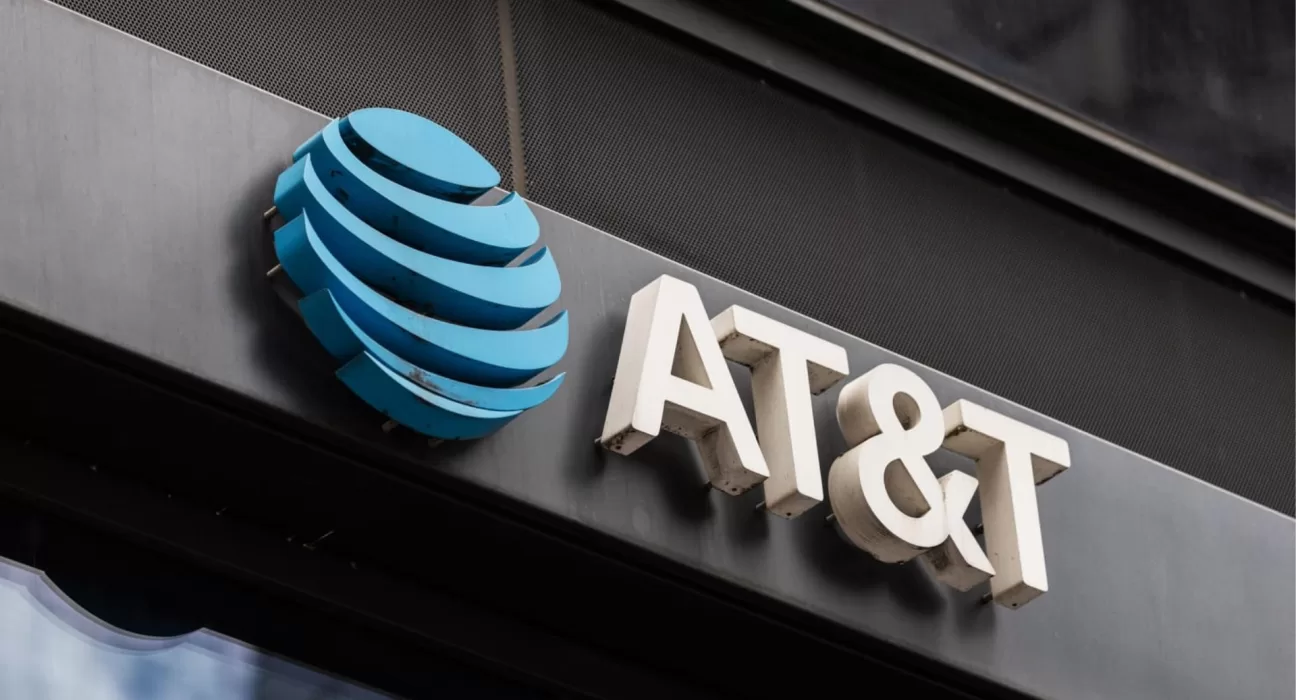 AT&T sofre vazamento de dados, afetando 110 milhões de clientes