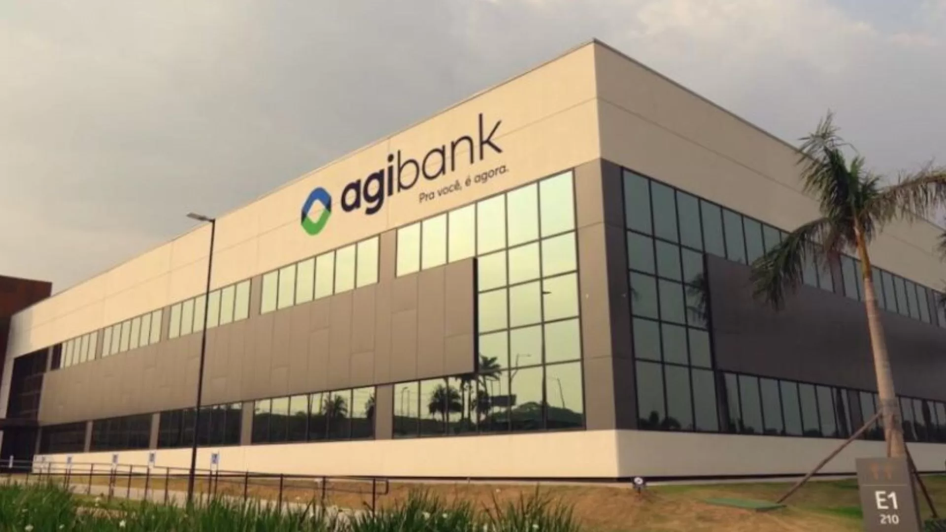 Agibank registra crescimento recorde de 200% no lucro líquido semestral