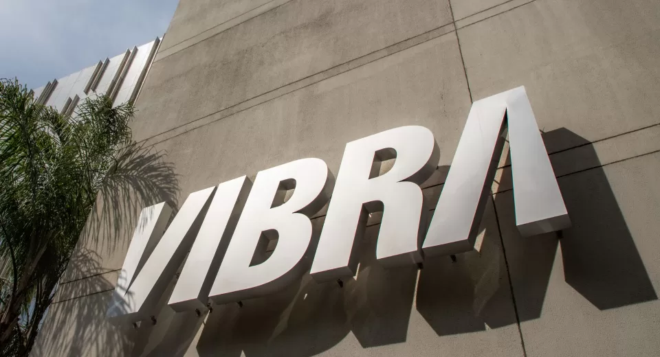 Vibra consolida sua plataforma multienergia com a compra da Comerc