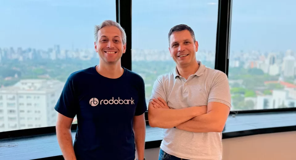 FitBank compra Rodobank