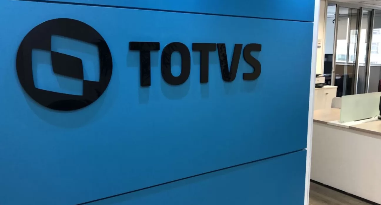 TOTVS expande presença no varejo com aquisição da VarejOnline por R$49 Milhões