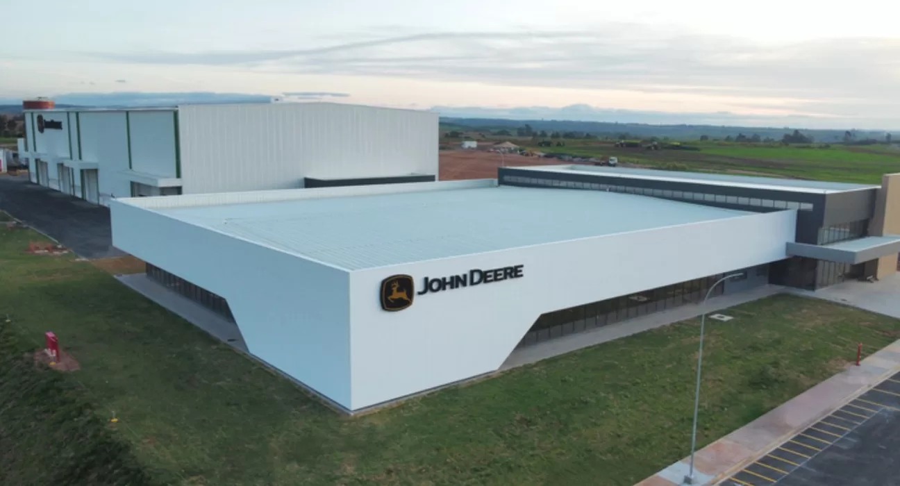 John Deere investe 180 milhões no seu primeiro Centro de Pesquisa e Desenvolvimento no Brasil